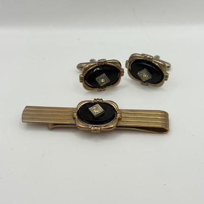 Sale Photo Thumbnail #580