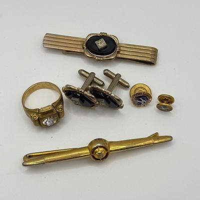 Sale Photo Thumbnail #571