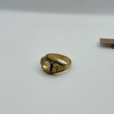 Sale Photo Thumbnail #575