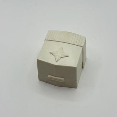 Sale Photo Thumbnail #563