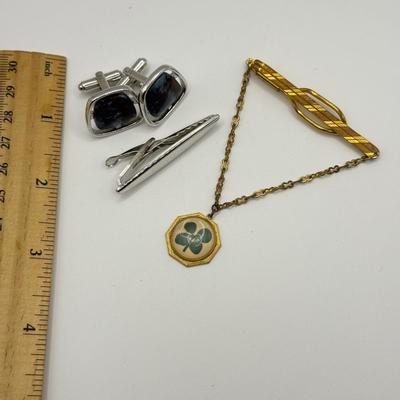 Sale Photo Thumbnail #597