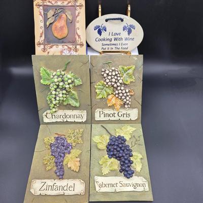 LOT 79: Vintage Wine-Themed Decorative Items