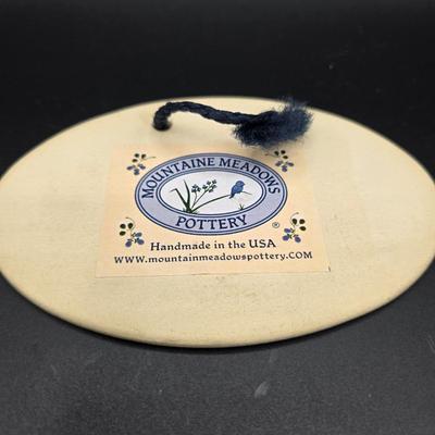 LOT 79: Vintage Wine-Themed Decorative Items