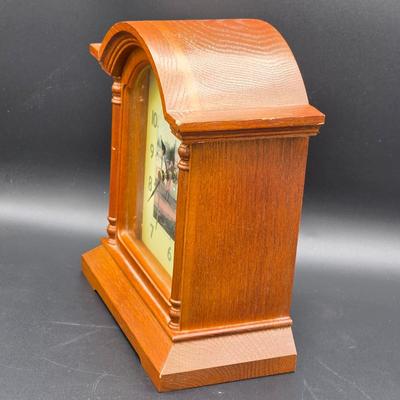 LOT 80C: Vintage Golf Themed Items, Includes A Linden Mantel Clock, Book Ends & More