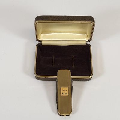 LOT 82: Vintage Lot of Assorted RCA Themed Items