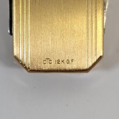 LOT 82: Vintage Lot of Assorted RCA Themed Items