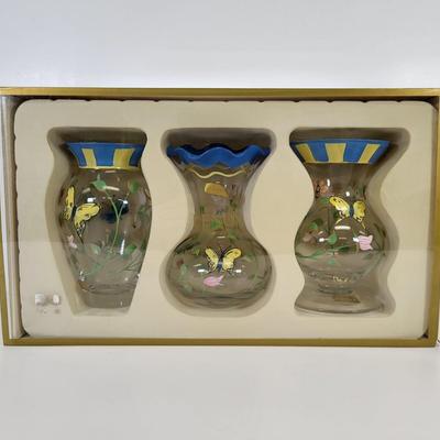 LOT 86: Pink Flowered Cake Tray with Three Lenox Hand Painted Vases and Three Assorted Hand Blown Vases
