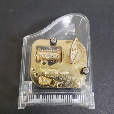 LOT 103: Collection of Crystal Desktop and Mantel Clocks; Waterford, Killarney, and Others