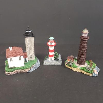 LOT 106: Maine Collection; Signed Art, Bar Harbor Inn, Lighthouses & More