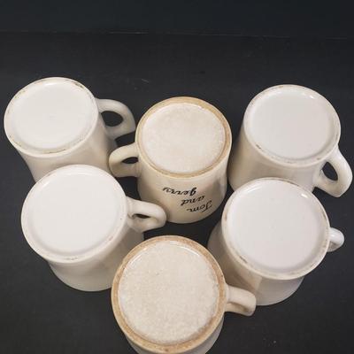 LOT 107: Vintage Ceramic Tom and Jerry Drink Set