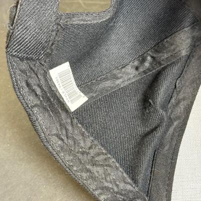 LOT 110: Collection of Baseball Hats