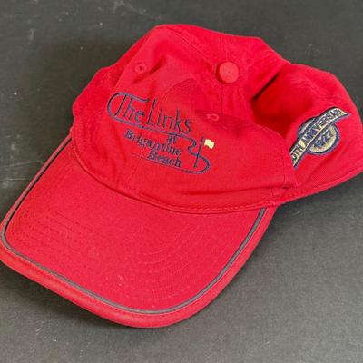 LOT 110: Collection of Baseball Hats