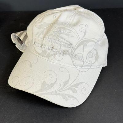 LOT 110: Collection of Baseball Hats