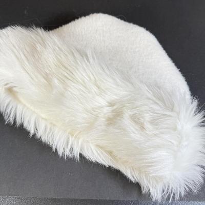 LOT 112: Ladies Winter Hats