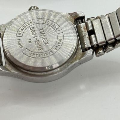 LOT 118: Collection of Petite Vintage Watches