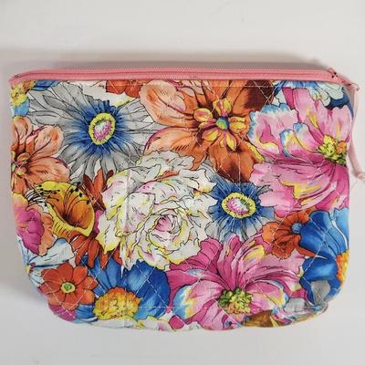 LOT 124: Lot of Various Purses and Wallets