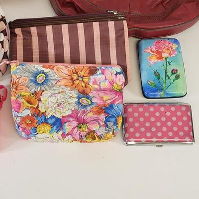 LOT 124: Lot of Various Purses and Wallets