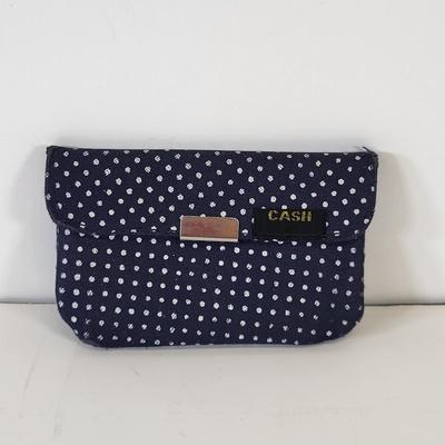 LOT 125: Lot of Assorted Purses and Wallets