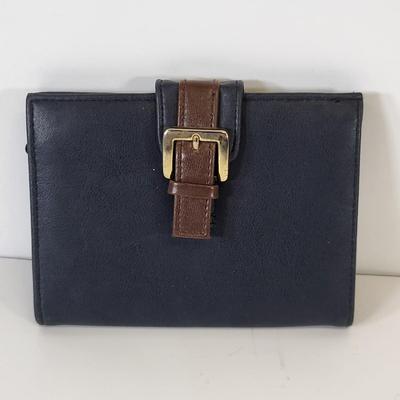 LOT 125: Lot of Assorted Purses and Wallets