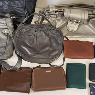 LOT 125: Lot of Assorted Purses and Wallets