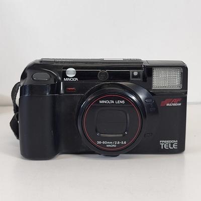 LOT 129: Pair of Olympus and Minolta Cameras With Travel Bags