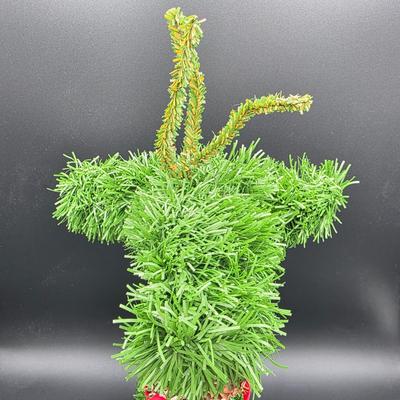 LOT 138: Vintage Christmas Floral/Candle Decorative Items.