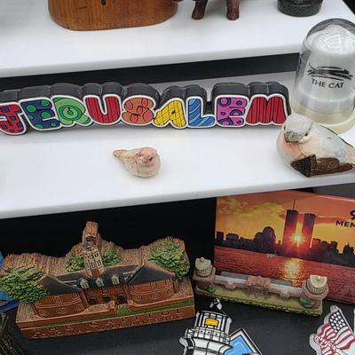 LOT 139: Vintage Souvenir Travels Collection, Includes Post & Greeting Cards From Early 1900's, Refrigerator Magnets & More