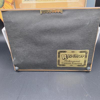 LOT 140: Vintage Home Decor Collection, Includes Electric Candle Warmers, Framed Cottage Prints, Inspirational Items & More