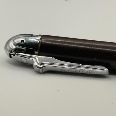 LOT 149: Vintage Ronson Lighter Collection