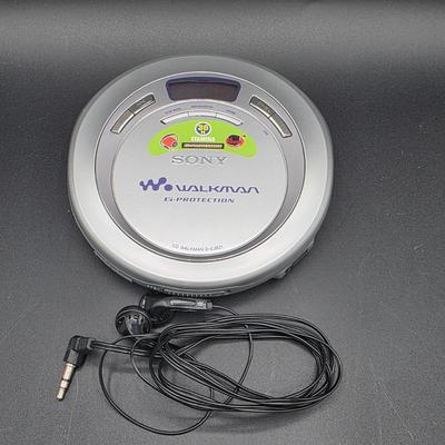 LOT 162: Vintage Portable Audio/Video Items, Includes Sony CD Walkman W/Case, & More
