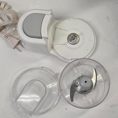 LOT 164: Kitchen Essential Collection, Includes Vintage Electric Waring Pro Ice Crusher W/ Groovy Cozy, Keurig KCup Machine, Electric...
