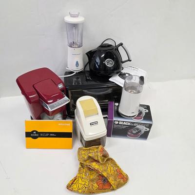 LOT 164: Kitchen Essential Collection, Includes Vintage Electric Waring Pro Ice Crusher W/ Groovy Cozy, Keurig KCup Machine, Electric...