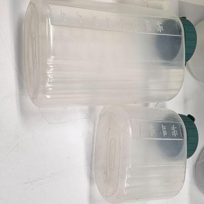 LOT 170: Large Lot of Kitchen Storage Containers, Includes Sterilite & Zip Lock, Pottery Bowl Made in France, Gemco Glass Apple...