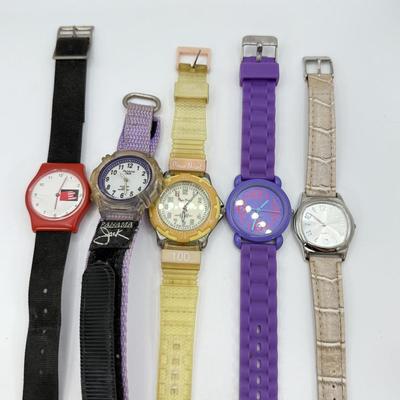 LOT 172: Casual & Sport Watches