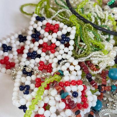 LOT 174: Craft Lot - Plastic Beads & More