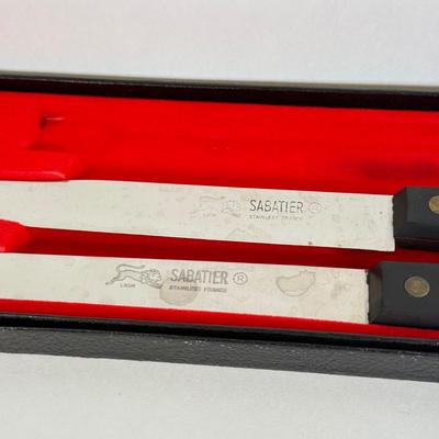 LOT 175: Sabatier Steak Knife Set & Incomplete Carving Set