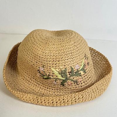 LOT 177: Summer Straw Hats Collection