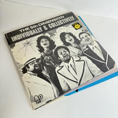 LOT 178: Vintage Vinyl Record Collection: Fleetwood Mac, Willie Nelson, The 5th Dimension & More