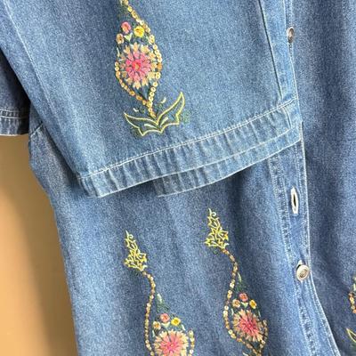 LOT 180: Embroidered Denim Shirts & More