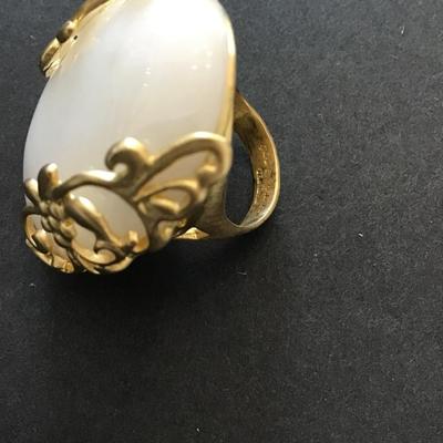 Beautiful, chunky dolomite glow by Sheila fajI Brusted 18 karat gold plated ring