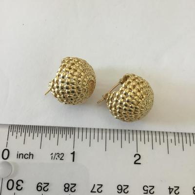 Beautiful vintage, goldtone basket earrings
