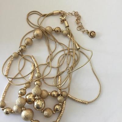 Beautiful 1946 gold toned layered necklace very beautiful