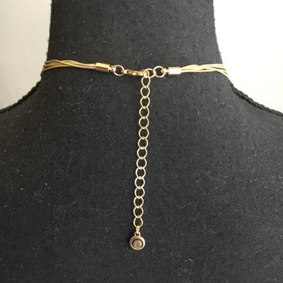 Beautiful 1946 gold toned layered necklace very beautiful