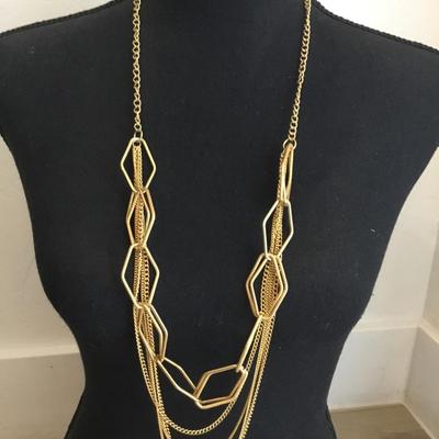 Beautiful, gold tone, statement, necklace