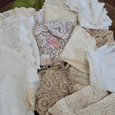 Doilies and runners