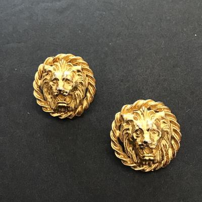 Vintage Gold toned Lions head stud back earrings