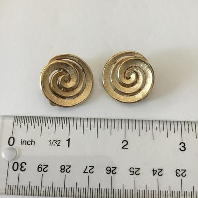 Vintage Trifari, gold, toned swirly clip on earrings