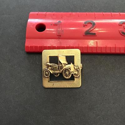 Vintage, gold tone, lapel pin antique convertible, car