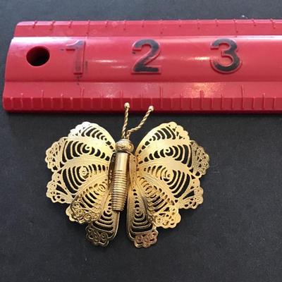 Beautiful, gold tone, butterfly brooch
