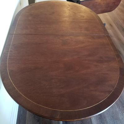 Oval Clawfoot Table
